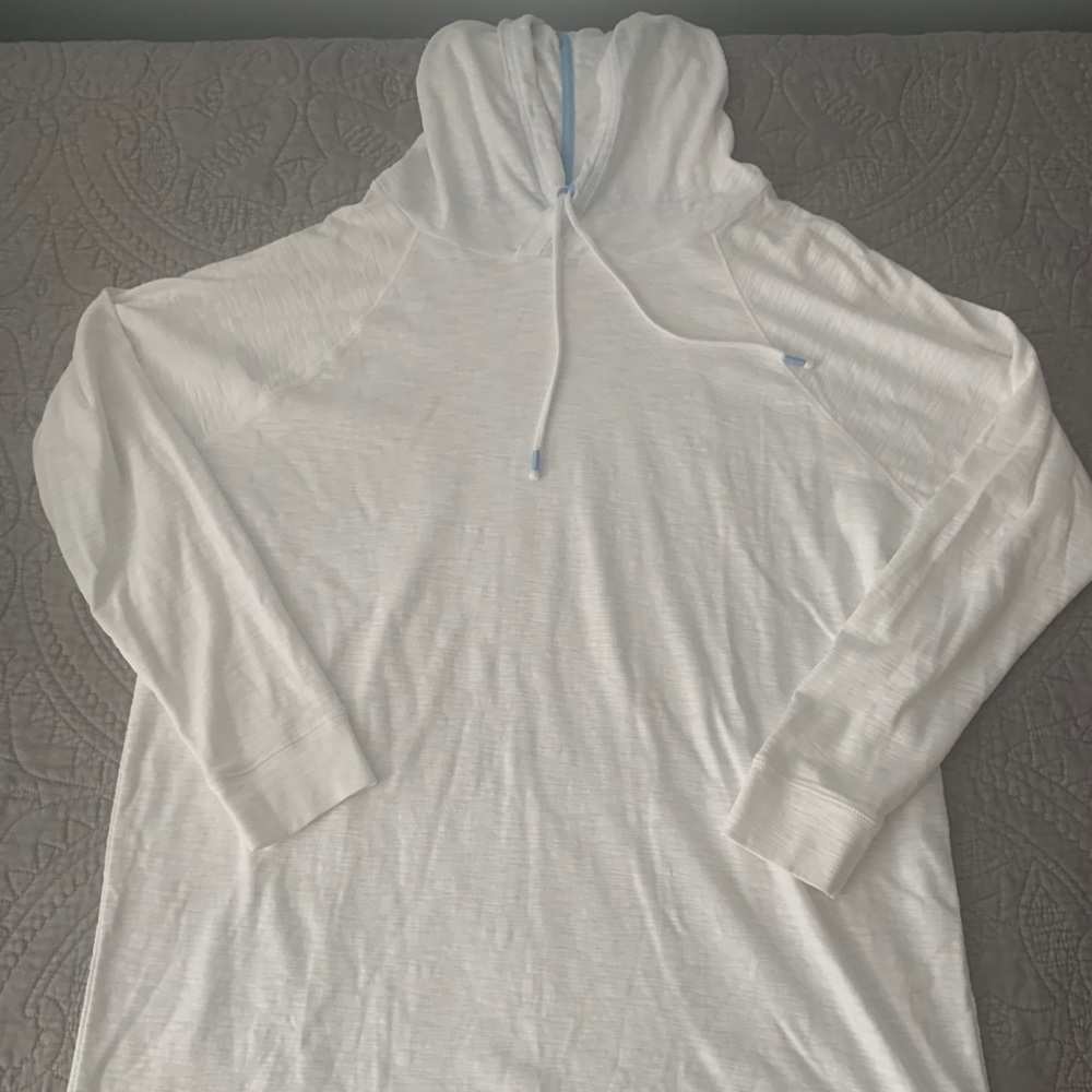 Southern Tide lightweight hoodie